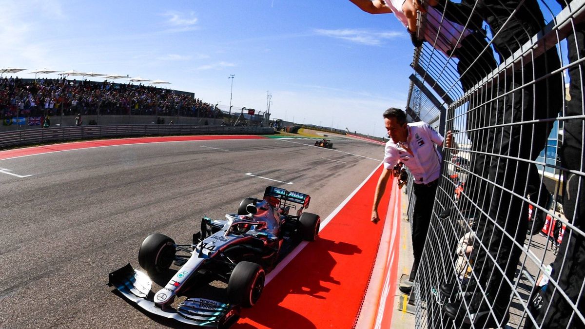 Resultado Fórmula 1: Lewis Hamilton es campeón del mundo, Carlos Sainz acaba 8º