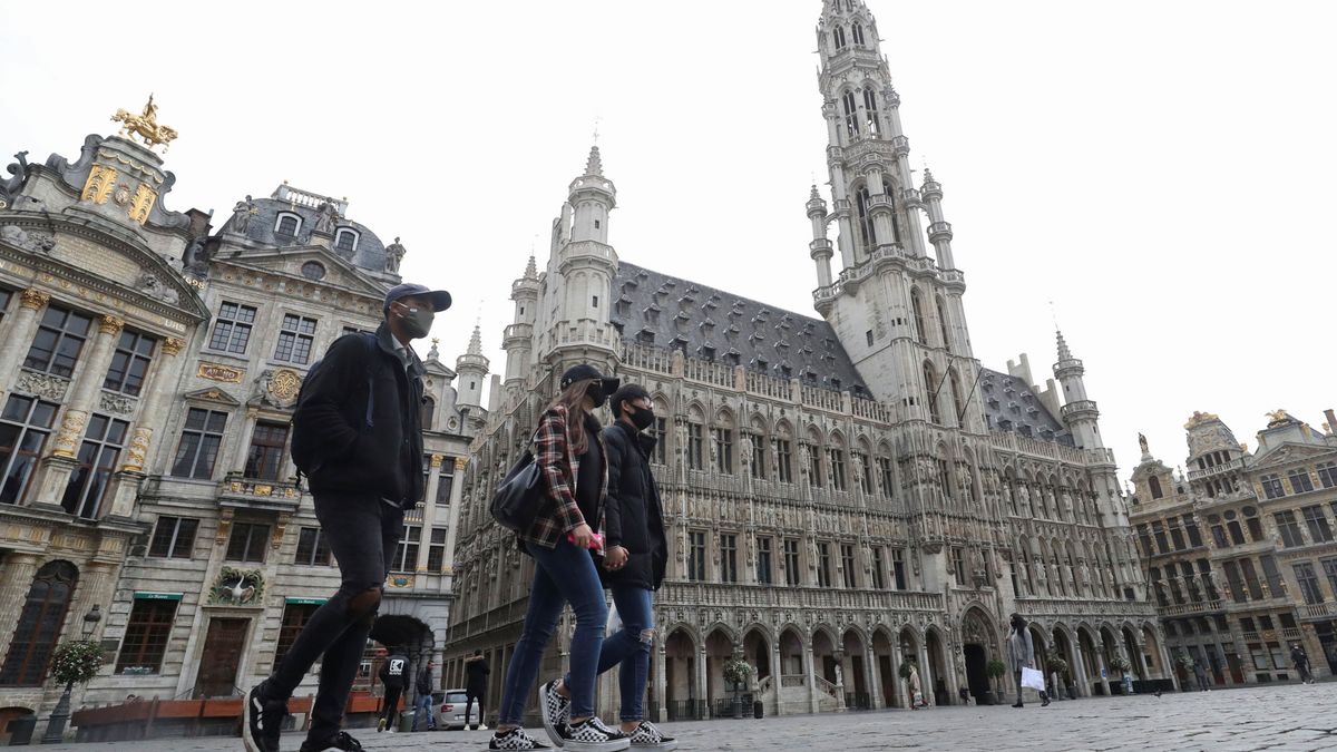 El toque de queda se extiende en Europa: tras Francia llega a Bruselas