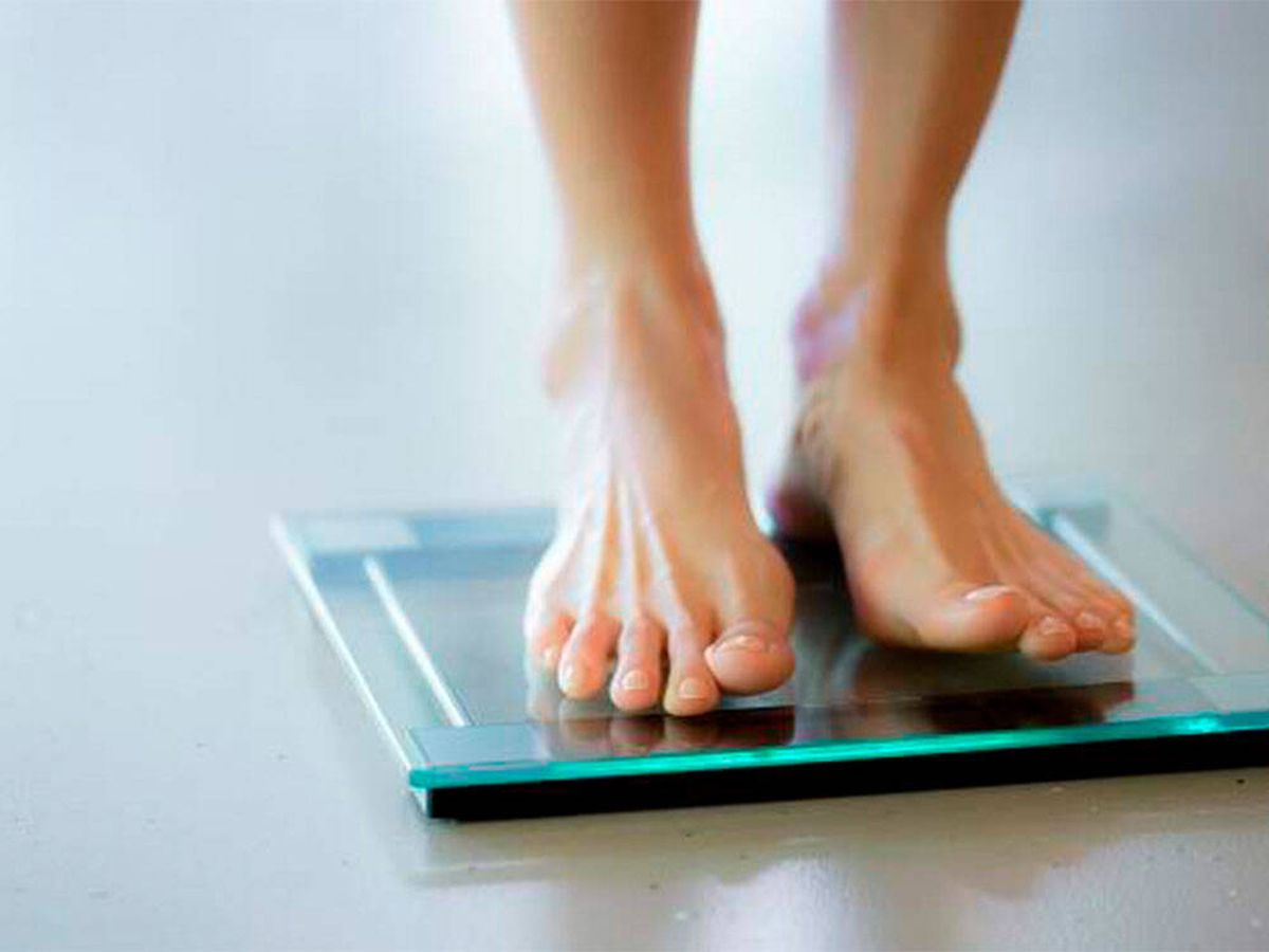 Foto: Estas son las razones por las cuales no logras bajar de peso (iStock)