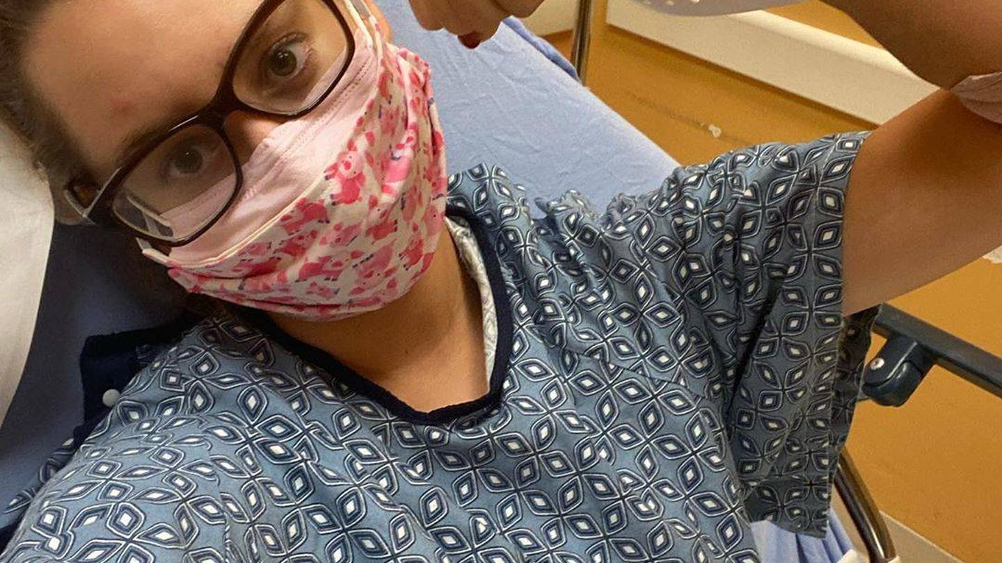 Jazmin Grace Grimaldi, en el hospital. (Instagram: @jazmingrimaldi)