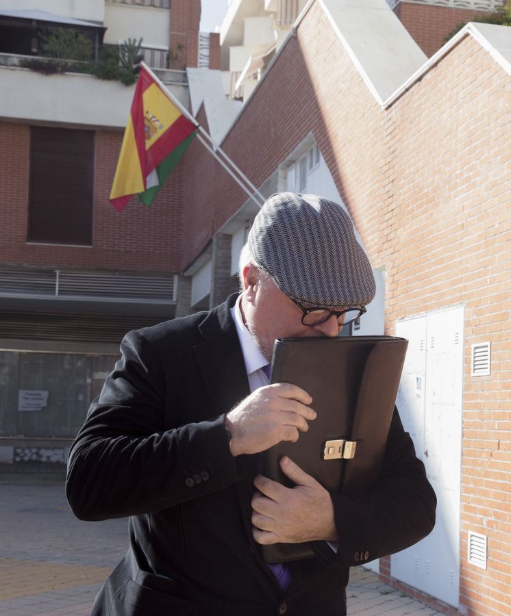 Foto: Imagen de archivo del comisario José Manuel Villarejo tras prestar declaración en un juzgado en febrero de 2016. (EFE)