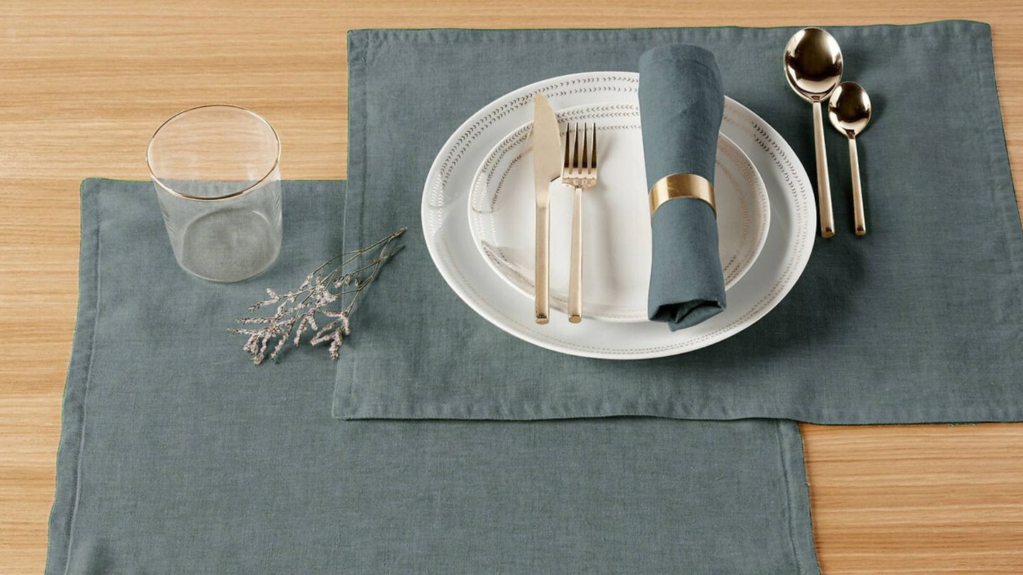 Manteles de lino de La Redoute para una mesa con estilo. (Cortesía)