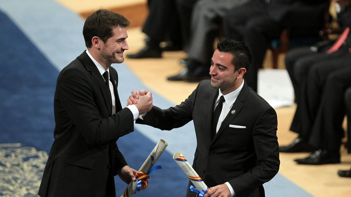 Iker Casillas y Xavi Hernández o cómo atizar al pedestal de dos ídolos del deporte