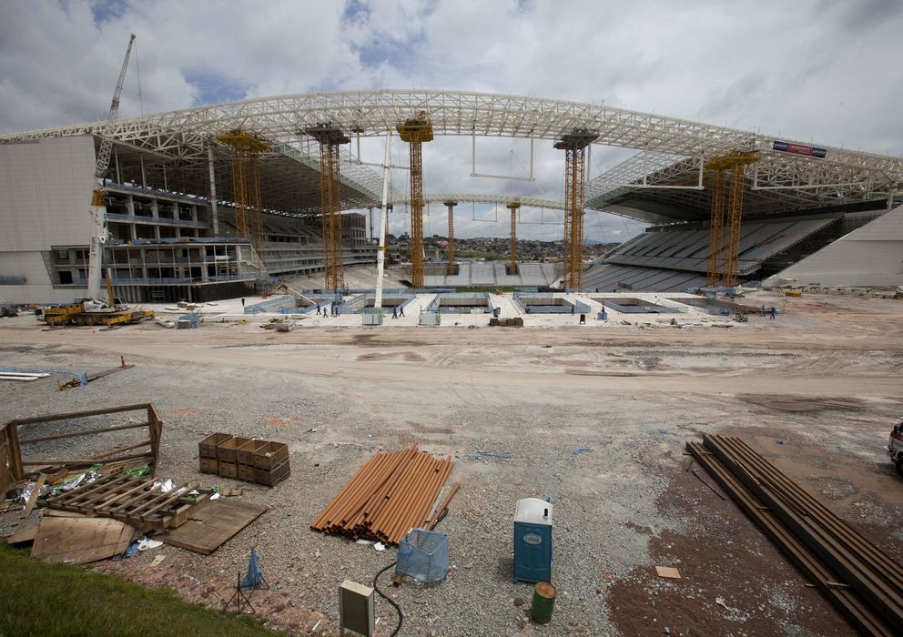 Foto: Tres de los estadios de Brasil no estarán a tiempo en los plazo que ha marcado la FIFA.