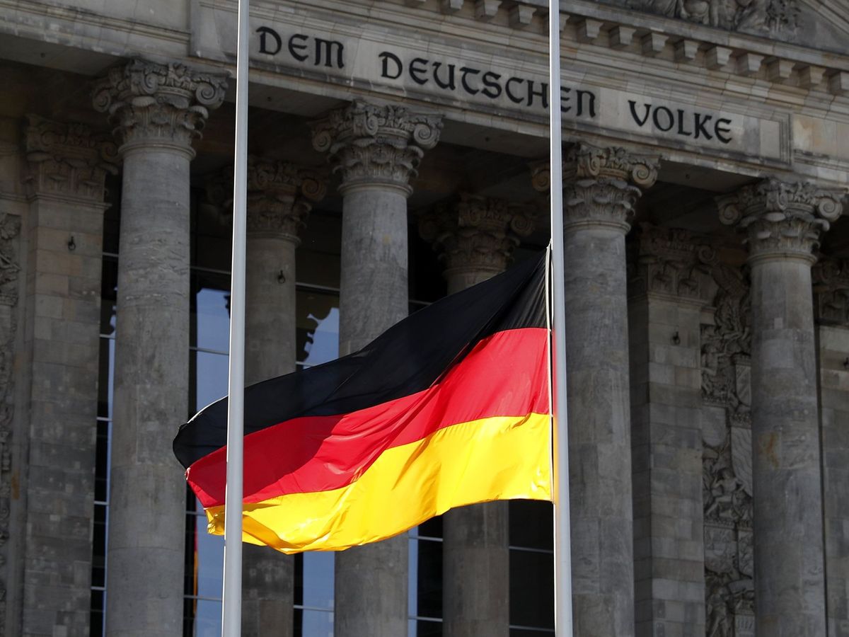 Foto: Vista de una bandera de Alemania. (EFE)