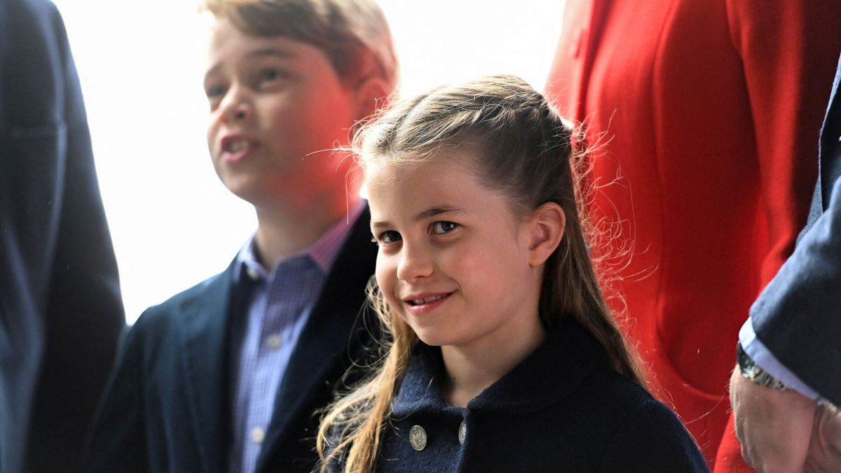 Los vídeos de la princesa Charlotte poniendo firmes a sus hermanos que triunfan en redes