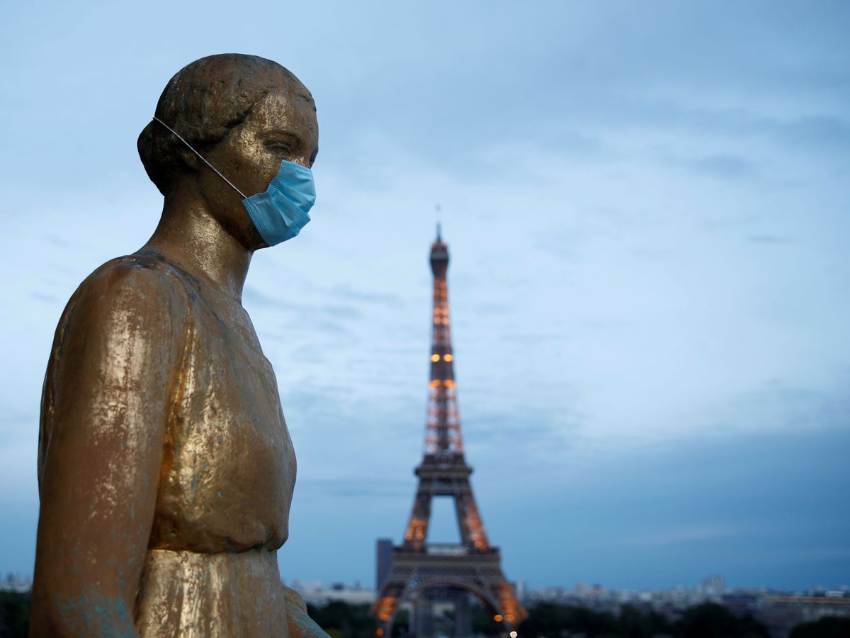 Foto: Una estatua de la Plaza de Trocadero, en París. (Reuters)