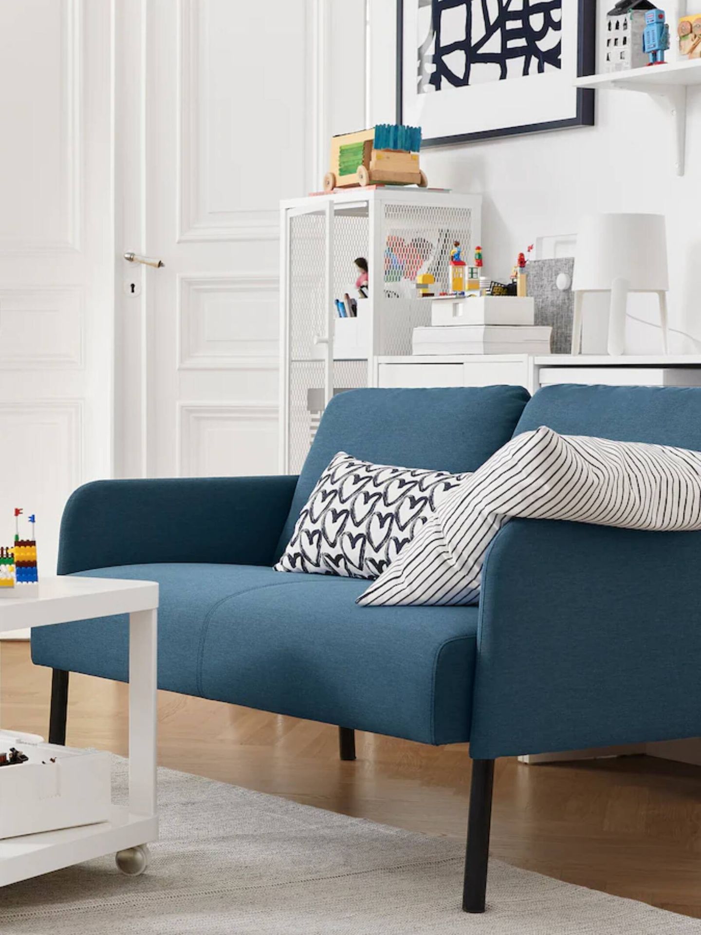 Sofá de Ikea para salones pequeños. (Cortesía)