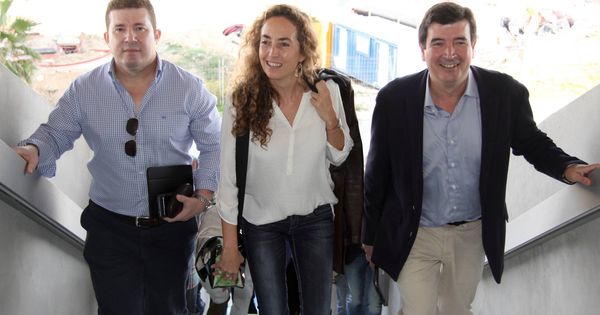 Foto: Emilio Argüeso (i), con Fernando Giner y Carolina Punset, cuando esta formaba parte de la dirección de Ciudadanos. (Cs)