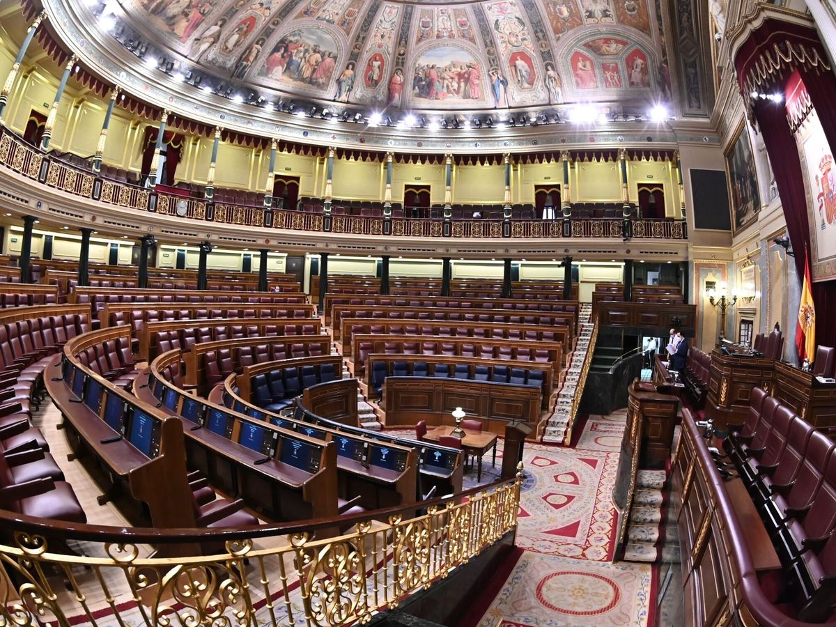 Foto: Vista general antes del pleno del Congreso que se celebra este martes. (EFE/Villar)