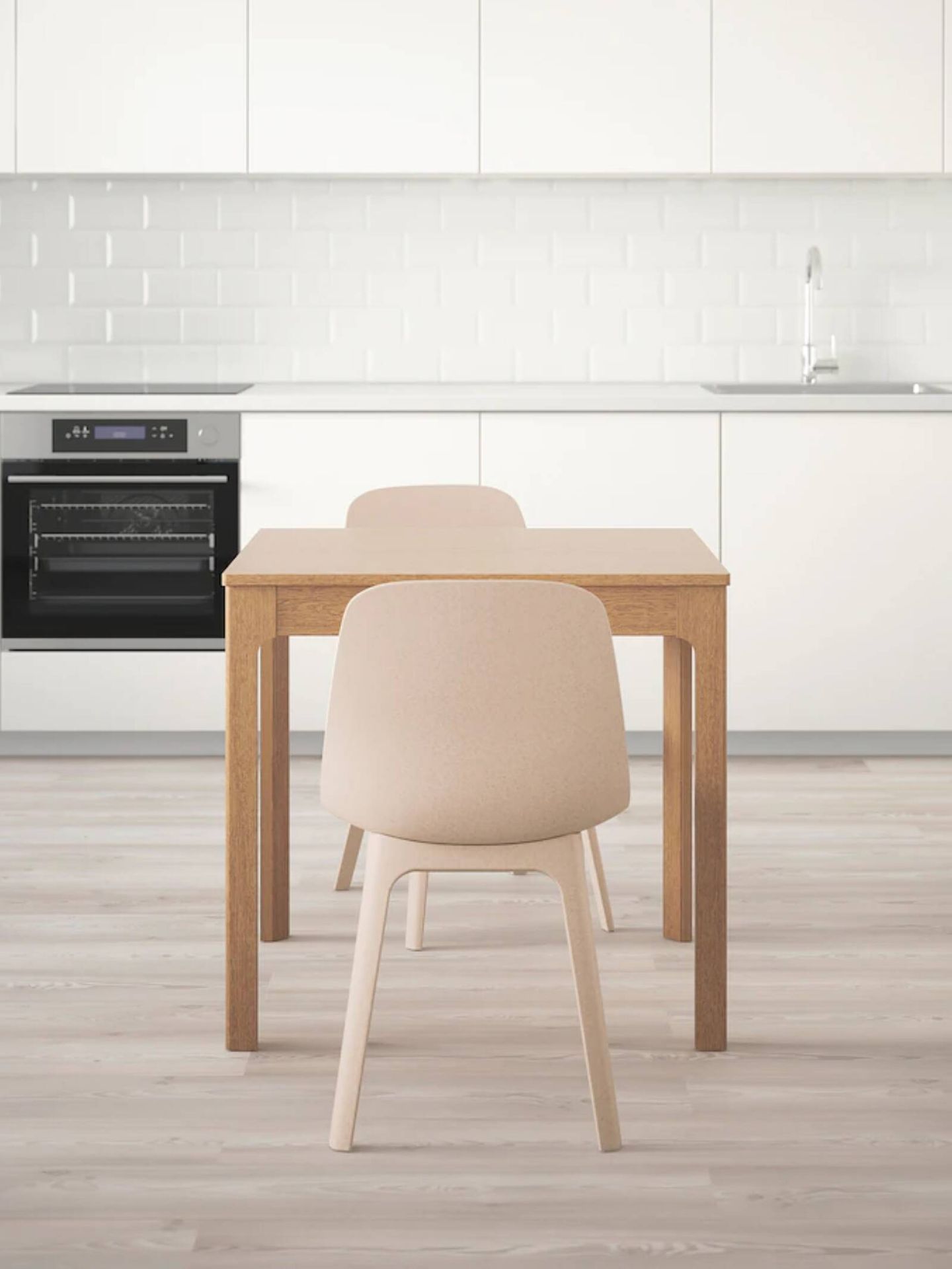 Mesa de comedor de Ikea, el mueble ideal para casas pequeñas. (Cortesía)