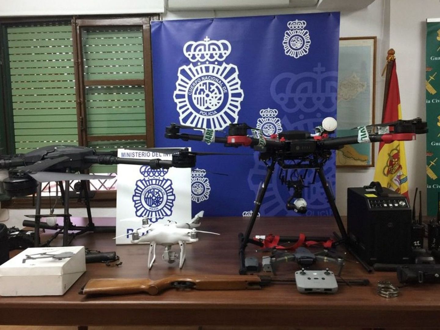 La Guardia Civil y la Policía Nacional de Ceuta han desarrollado una operación contra el tráfico de drogas entre España y Marruecos. (EFE) 