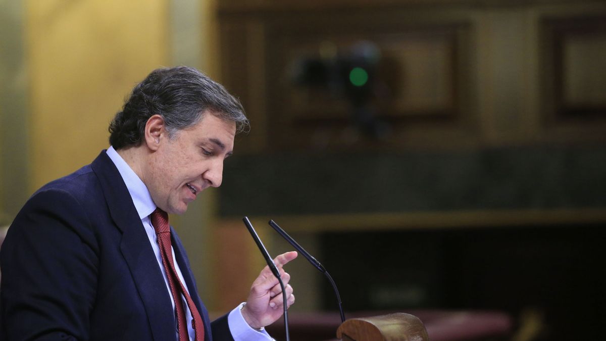 José Ramón García-Hernández presenta su candidatura a presidir el "nuevo PP"