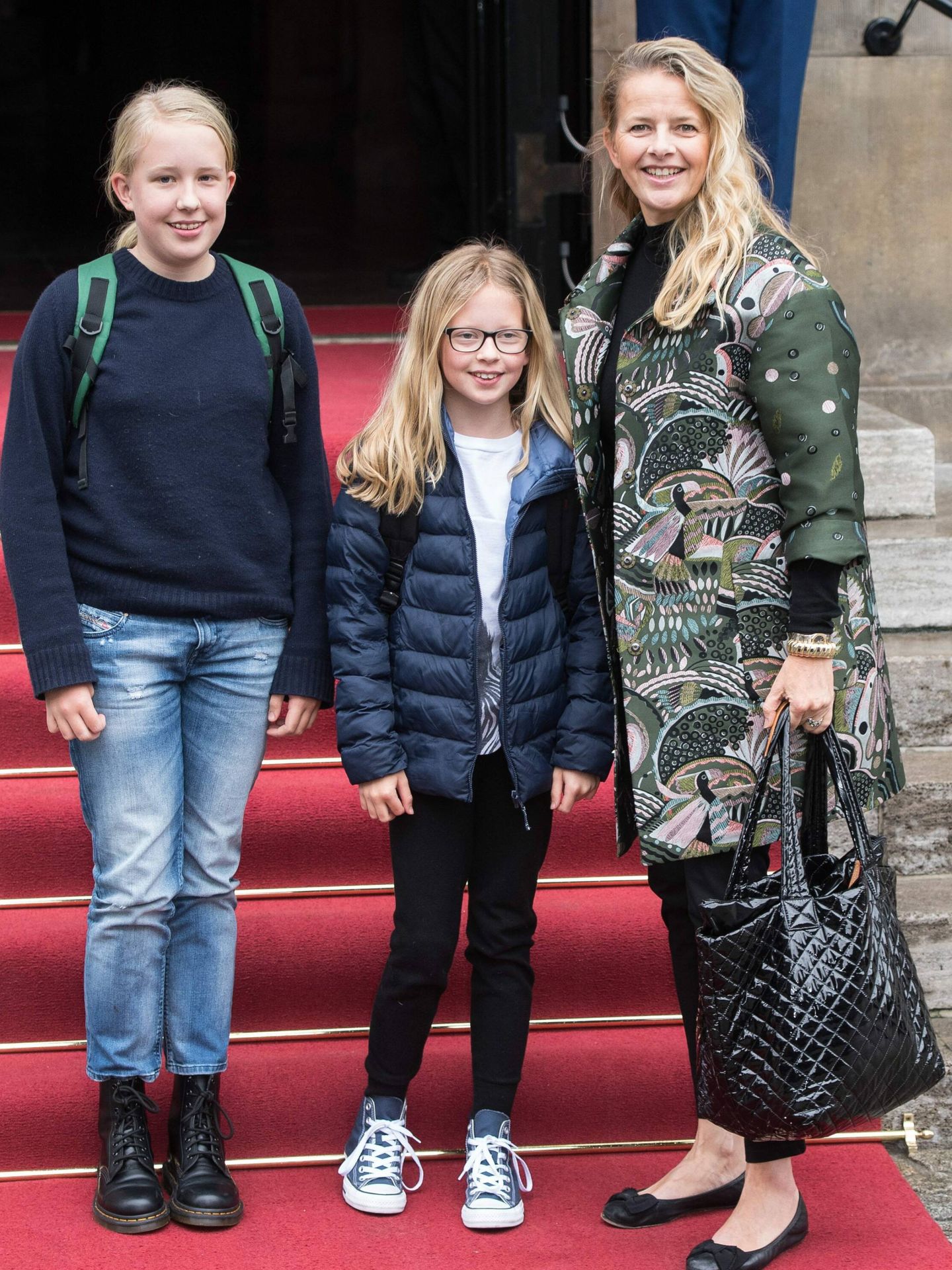 La princesa Mabel con sus dos hijas, Luana y Zaria, en 2018. (Cordon Press