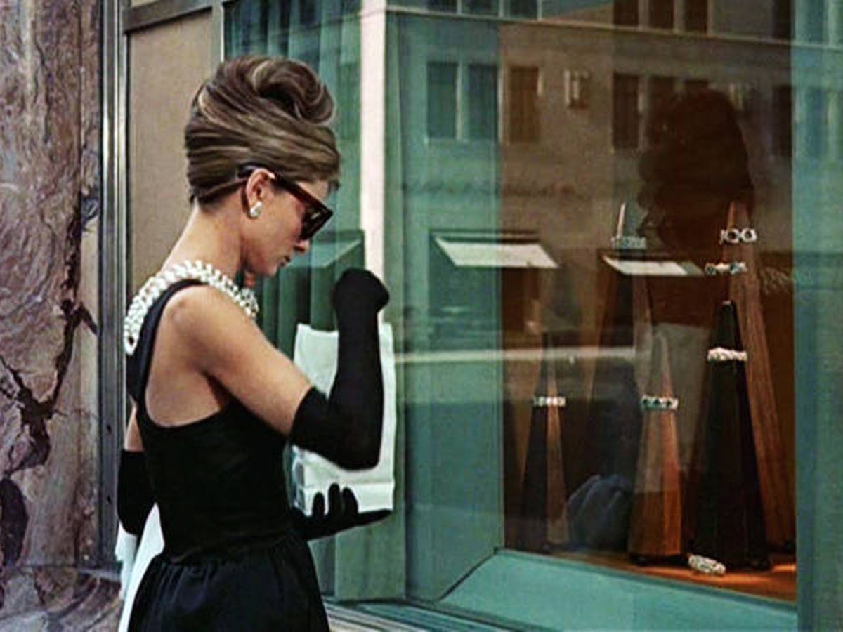 Foto: Audrey Hepburn, teniendo un día rojo en 'Desayuno con diamantes'.