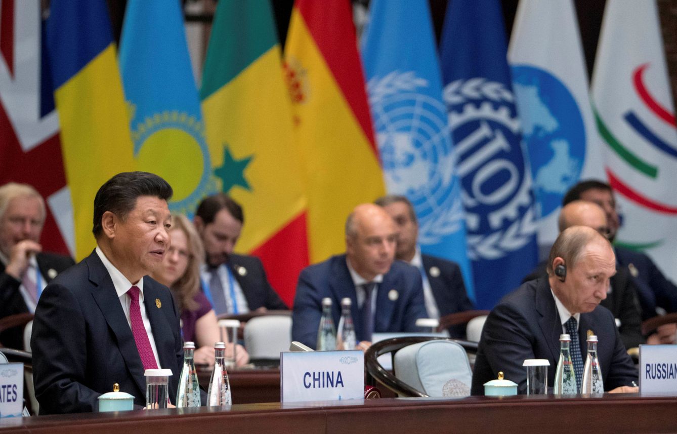 Vladimir Putin junto al presidente chino Xi Jinping durante la apertura del G20 en Hangzhou. (Reuters)