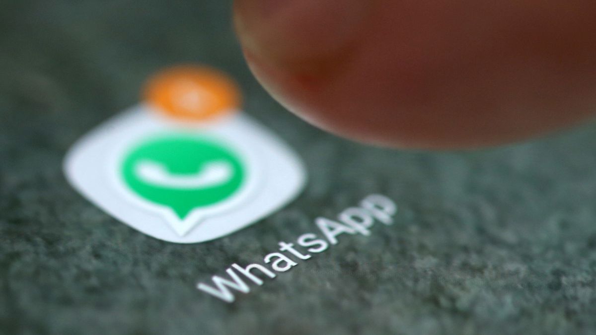 Comprar acciones por WhatsApp