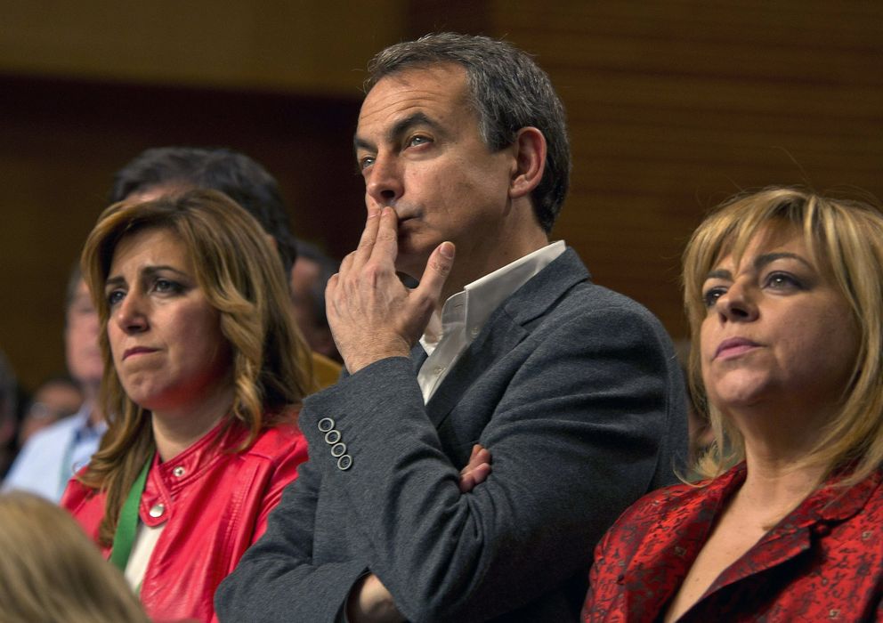 Foto: Susana Díaz, José Luis Rodríguez Zapatero y Elena Valenciano, en el Congreso del PSOE de Andalucía. (Efe)