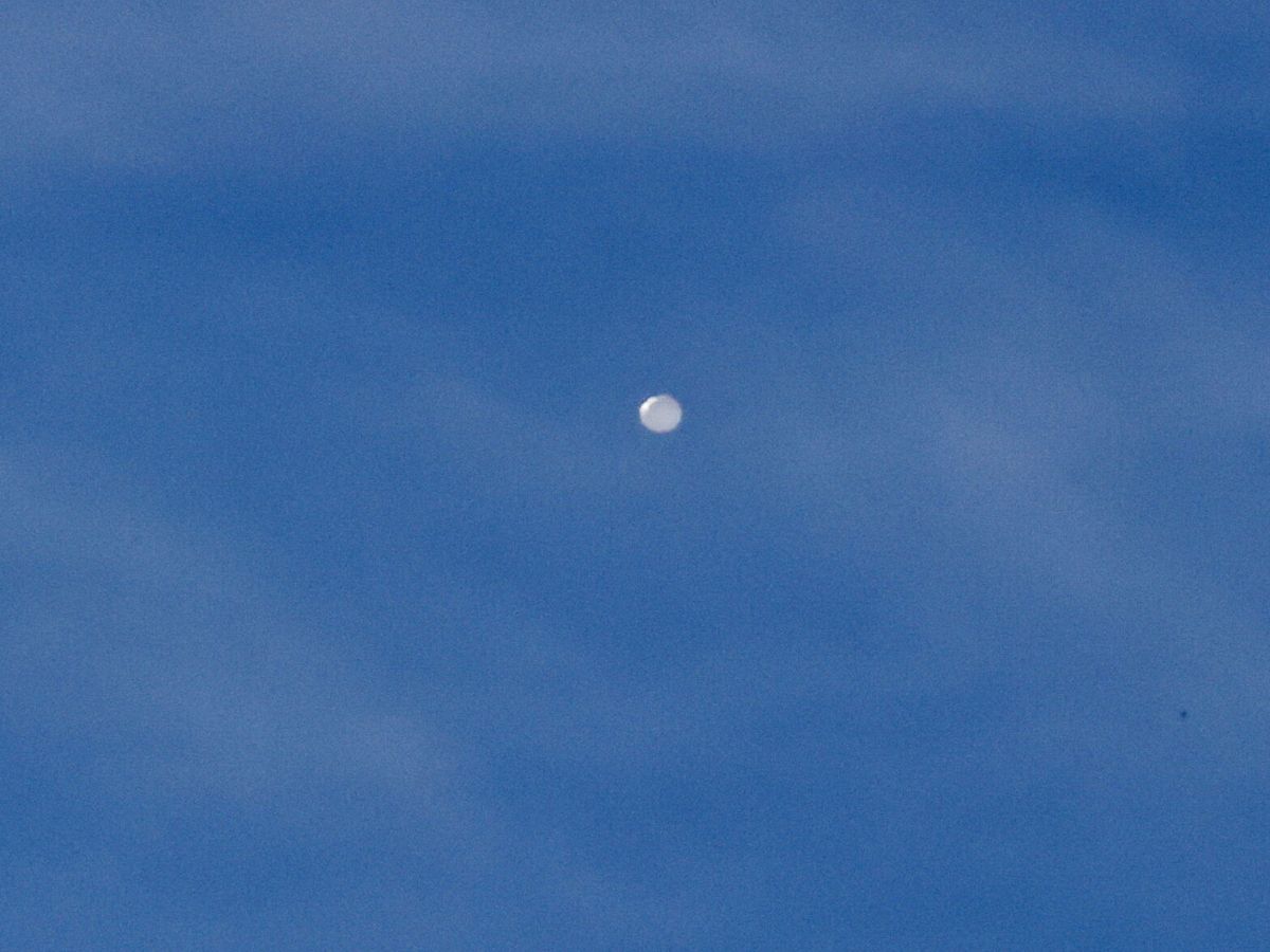 Foto: El globo avistado el pasado 4 de febrero por el Pentágono. (EFE/Nell Redmond)