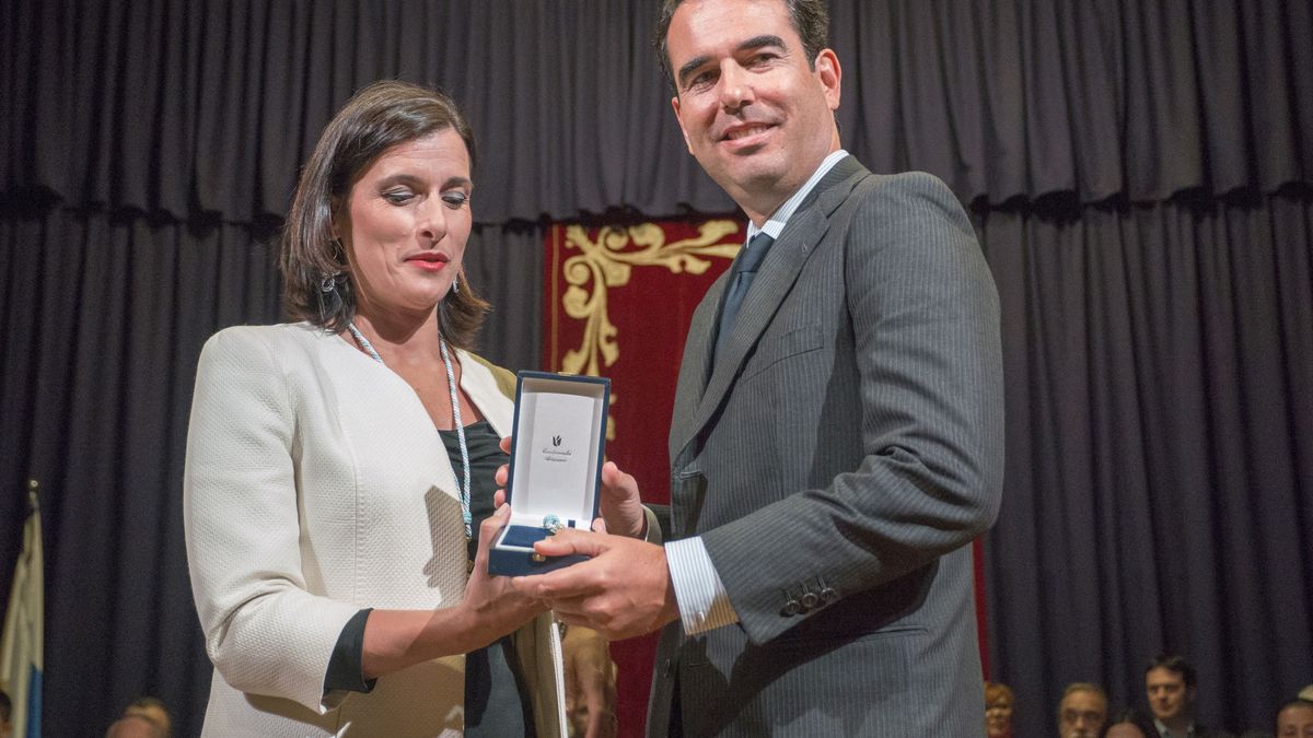 Ana Botín se reserva la continuidad de su hermano Javier en el consejo del Santander