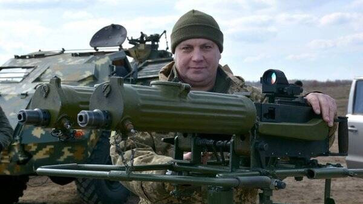 Cómo una ametralladora usada en la Guerra Civil se ha convertido en un icono ucraniano