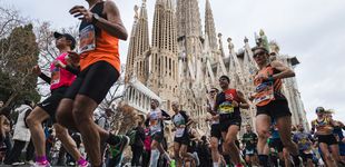 Post de Muere un corredor en la maratón de Barcelona al sufrir una parada respiratoria