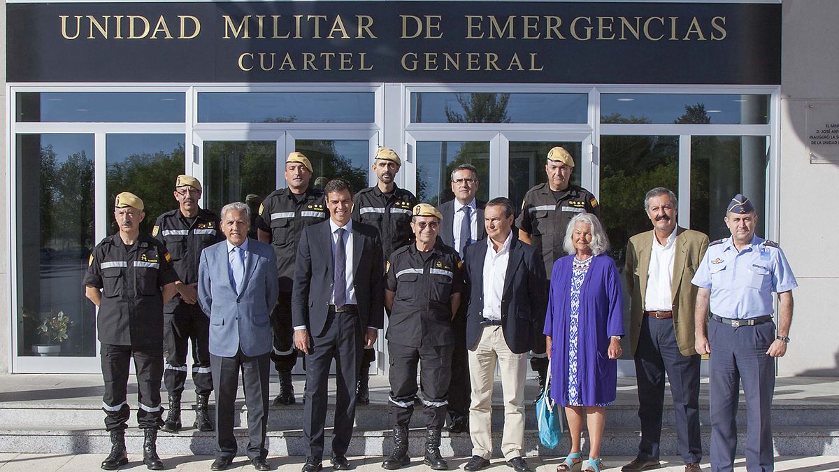El PSOE vende la visita a la UME como una reunión de Sánchez con mandos militares
