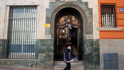 20 años sin votar en el Colegio de Enfermería de Madrid: esperas hasta la madrugada y posibles irregularidades