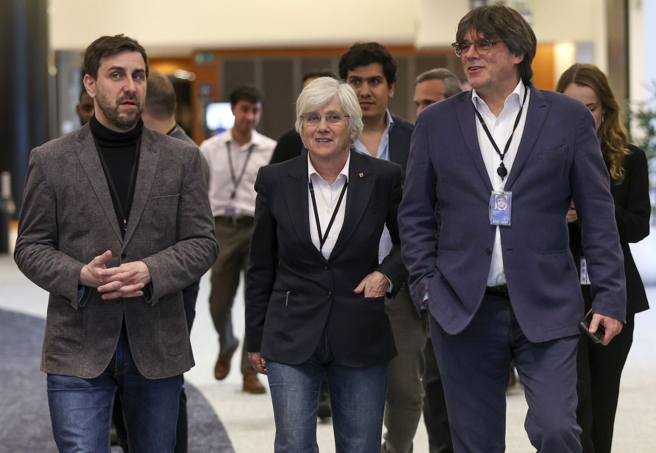 Toni Comín, Clara Ponsatí y Carles Puigdemont en el Parlamento Europeo. (EFE)