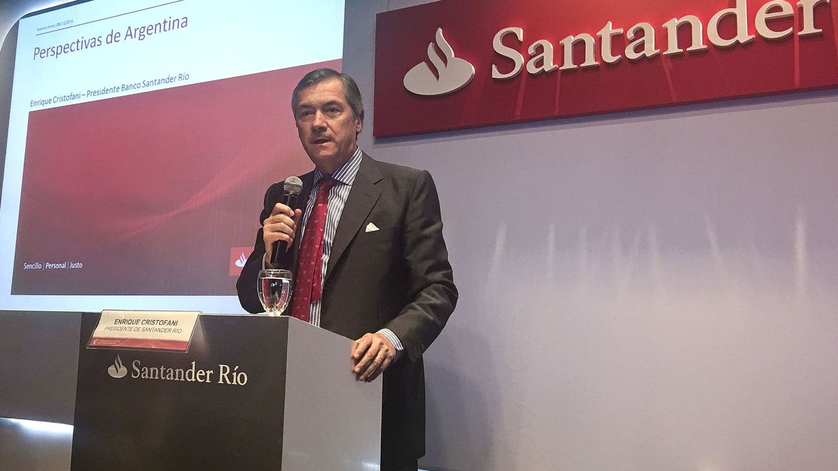 Colapasan los servicios para operar con divisas de Santander y BBVA en Argentina