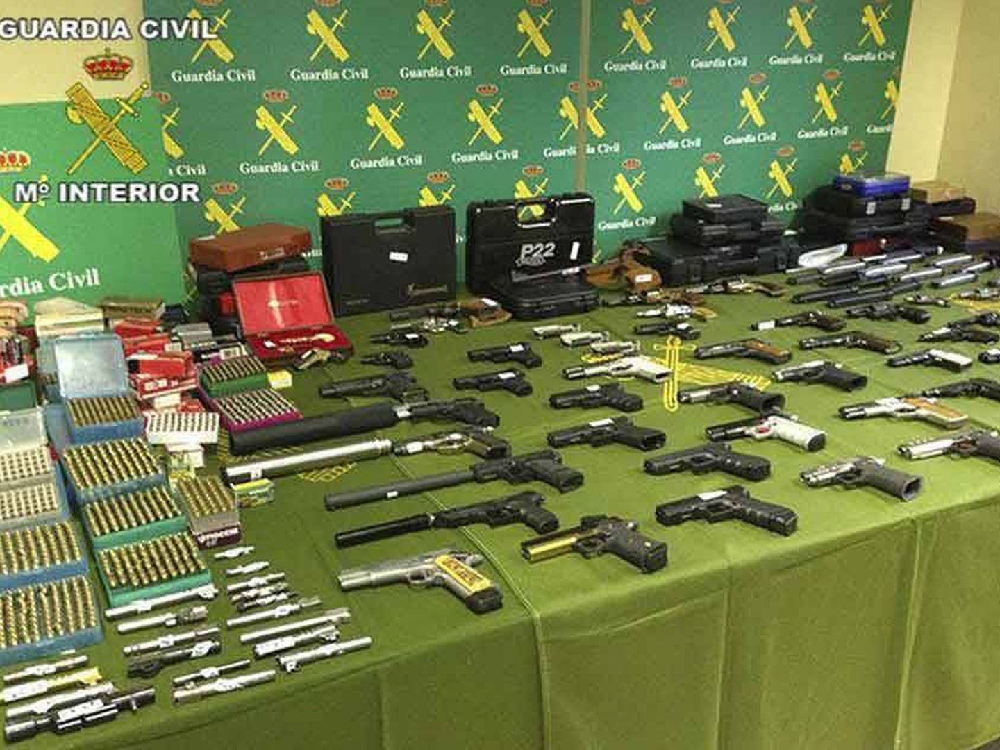Armas decomisadas por la Guardia Civil | Ministerio del Interior