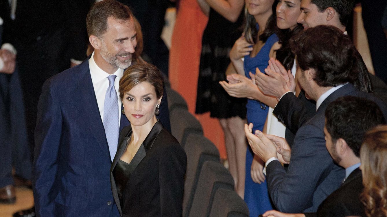 Foto: Los Reyes durante la entrega de los Premios Princesa de Girona (Efe)