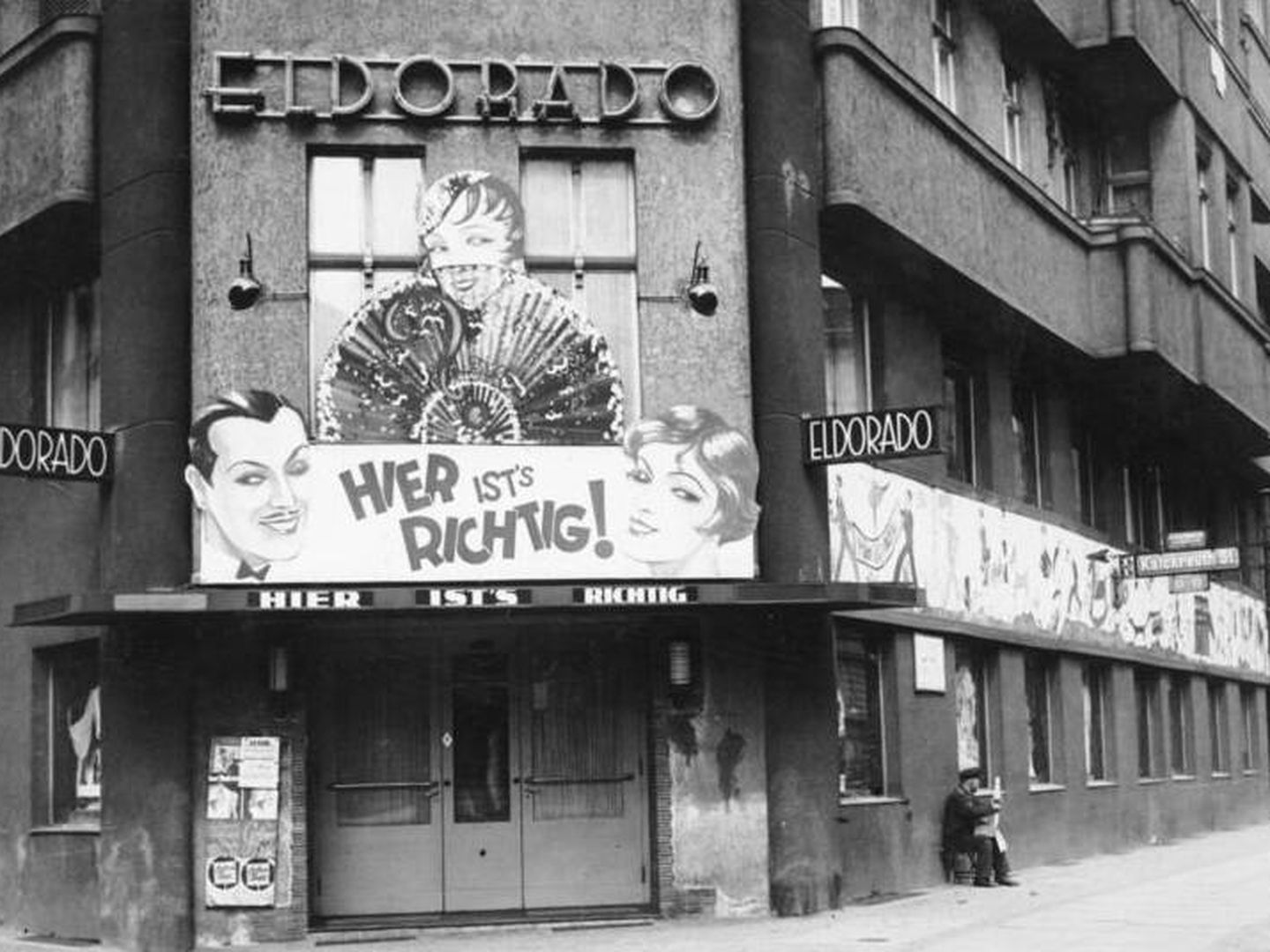 Fachada del club Eldorado original, durante la República de Weimar y antes de la llegada de los nazis al poder. (Wikipedia)