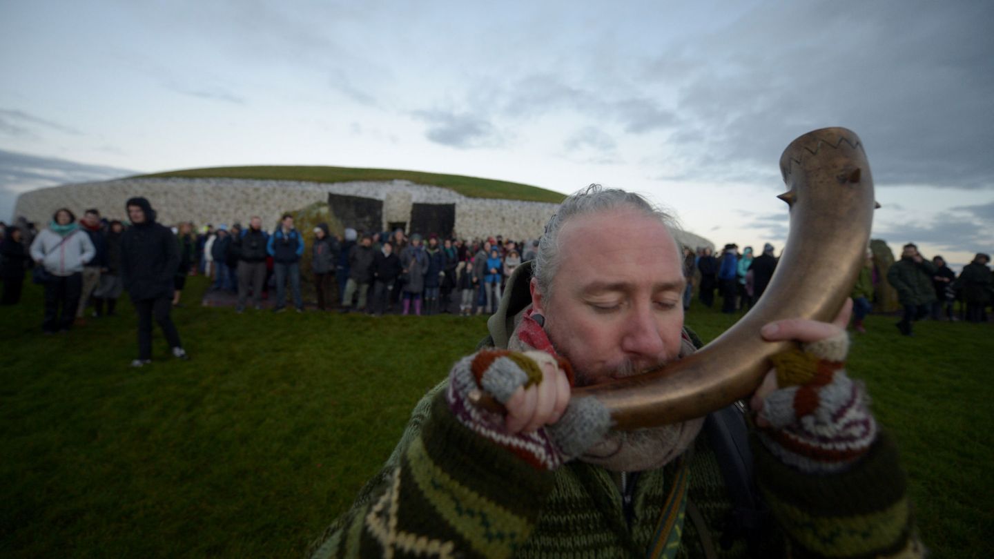 Celebración del solsticio de invierno en Newgrange. (Reuters)