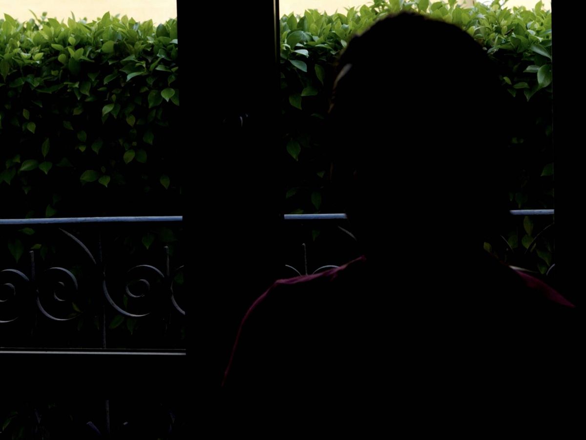 Foto: Captura de pantalla durante la entrevista a la víctima de violencia de género en Melilla.