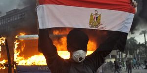 El malestar revolucionario impregna de violencia el corazón de la primavera árabe
