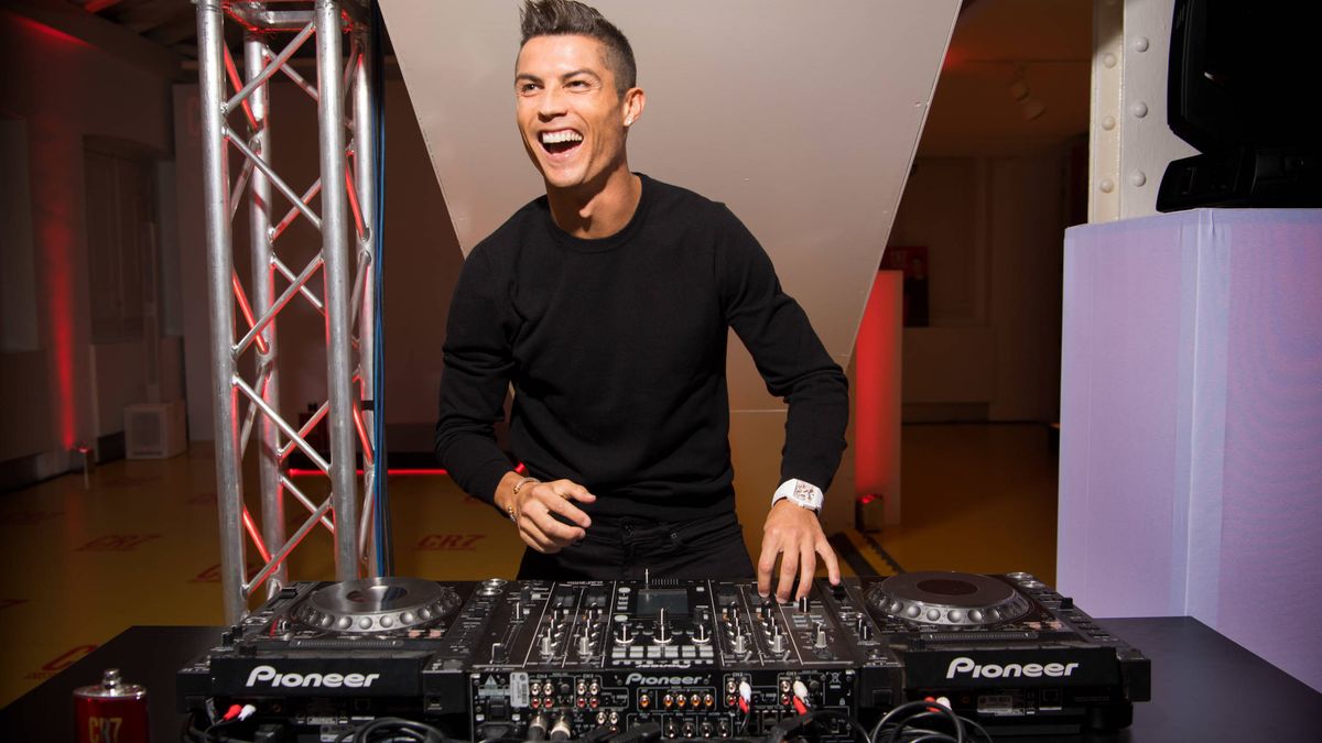 El nuevo desafío de Cristiano Ronaldo: vuelta a estudiar durante la cuarentena