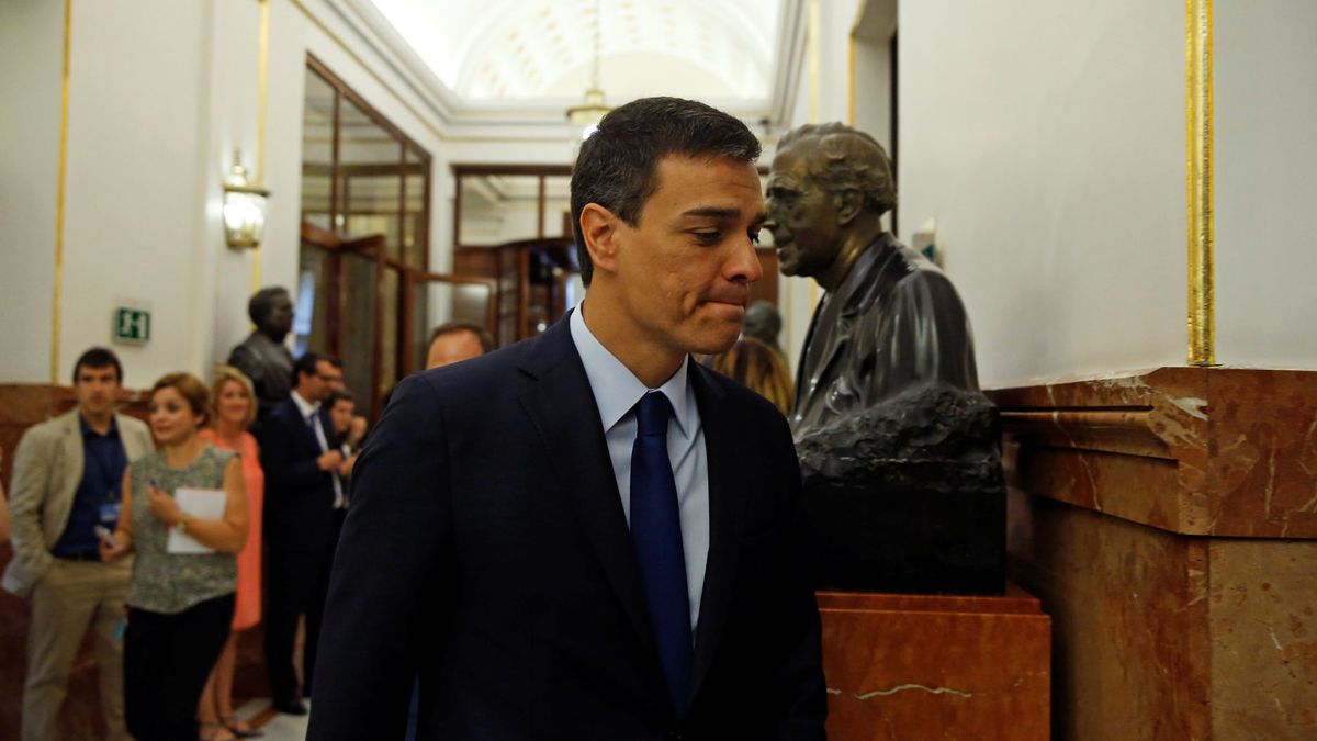 Sánchez vuelve a 'desaparecer' para desviar la presión de la investidura hacia Rajoy