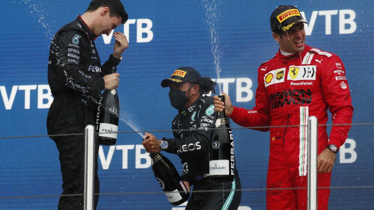 ¿El campeón será Lewis o Max? La pregunta trampa que esquivan Alonso y Sainz