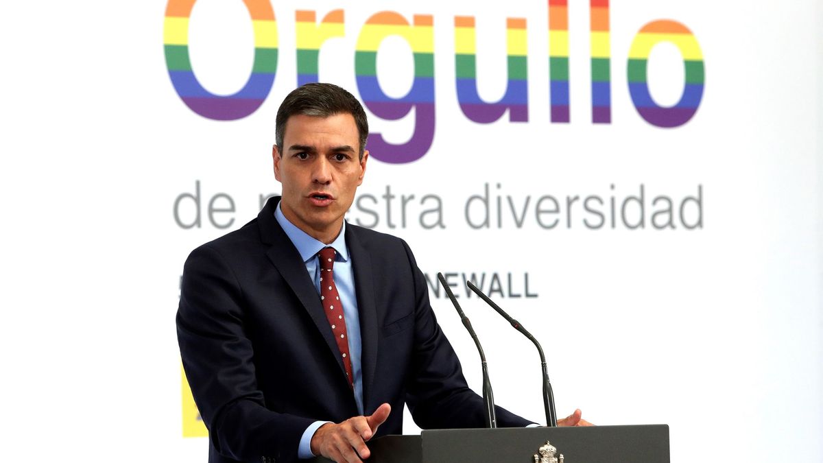 El PSOE se agarra al colectivo LGTBI por el efecto multiplicador de su voto contra Vox
