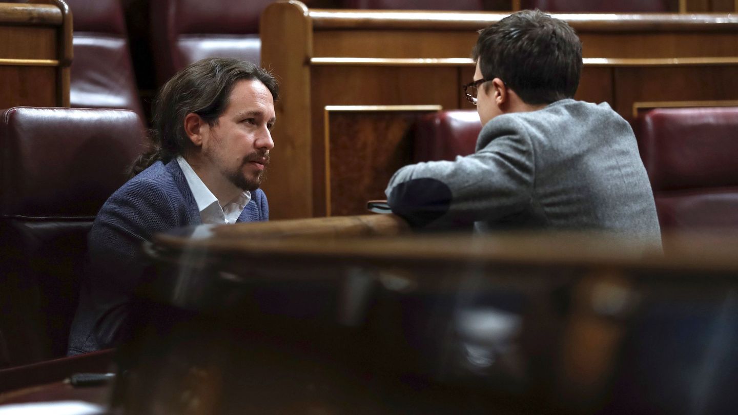 Pablo Iglesias e Íñigo Errejón en una imagen en el Congreso de los Diputados. (EFE)