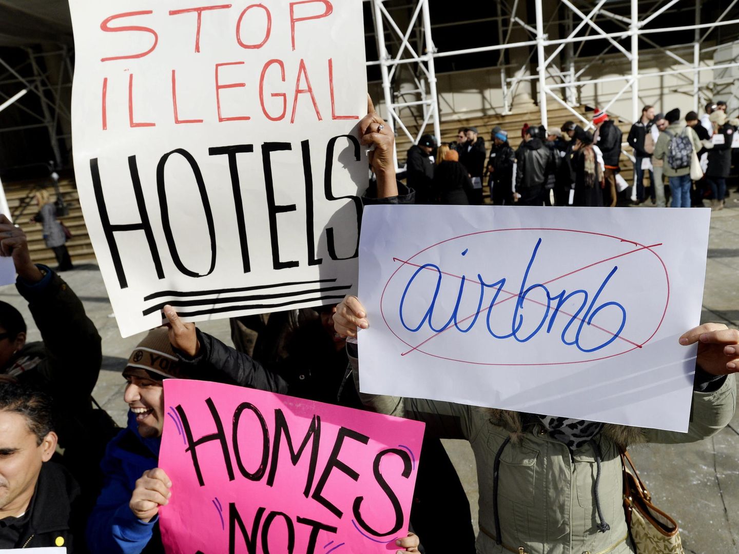 Protesta en Estados Unidos contra la web de alojamientos Airbnb (Efe)