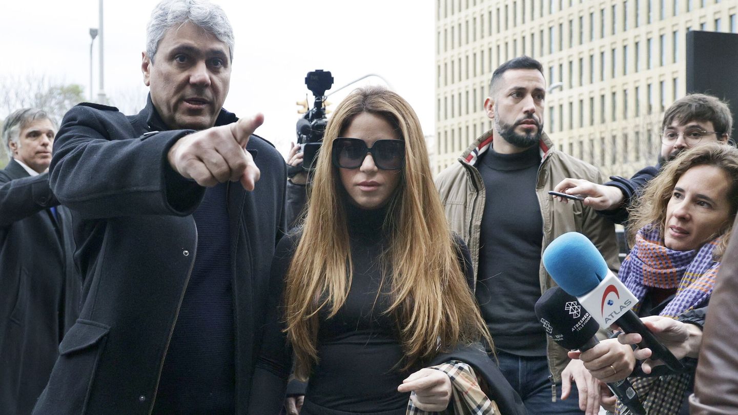 Shakira, llegando al Juzgado de primera instancia y familia número 18 de Barcelona para firmar el acuerdo de separación. (EFE/Quique García)