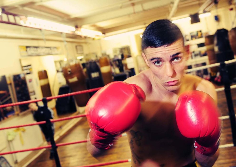 Foto: Anthony Crolla, el boxeador que se quedó sin luchar por el título mundial por evitar un atraco.