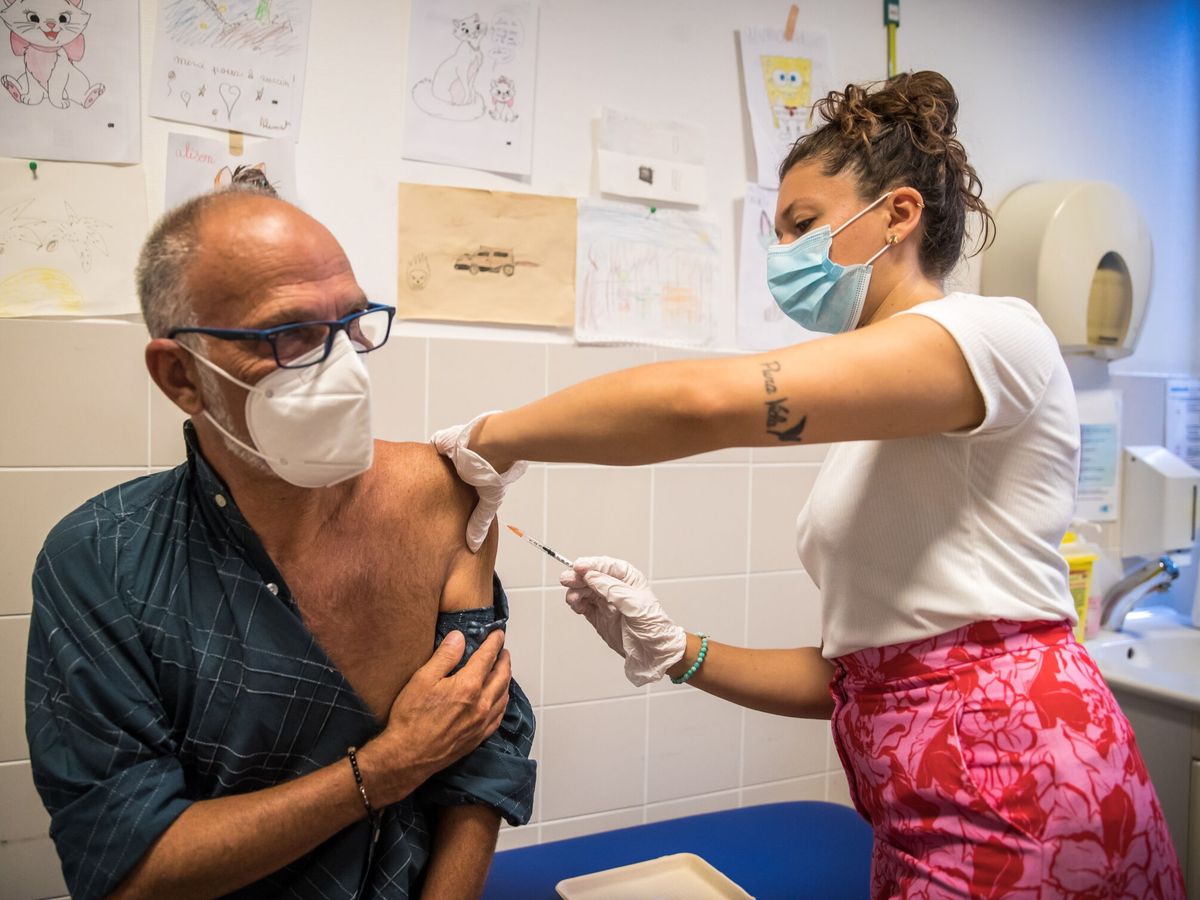 Foto: Sanidad cambia la pauta de la vacuna contra la viruela del mono. Foto: Efe