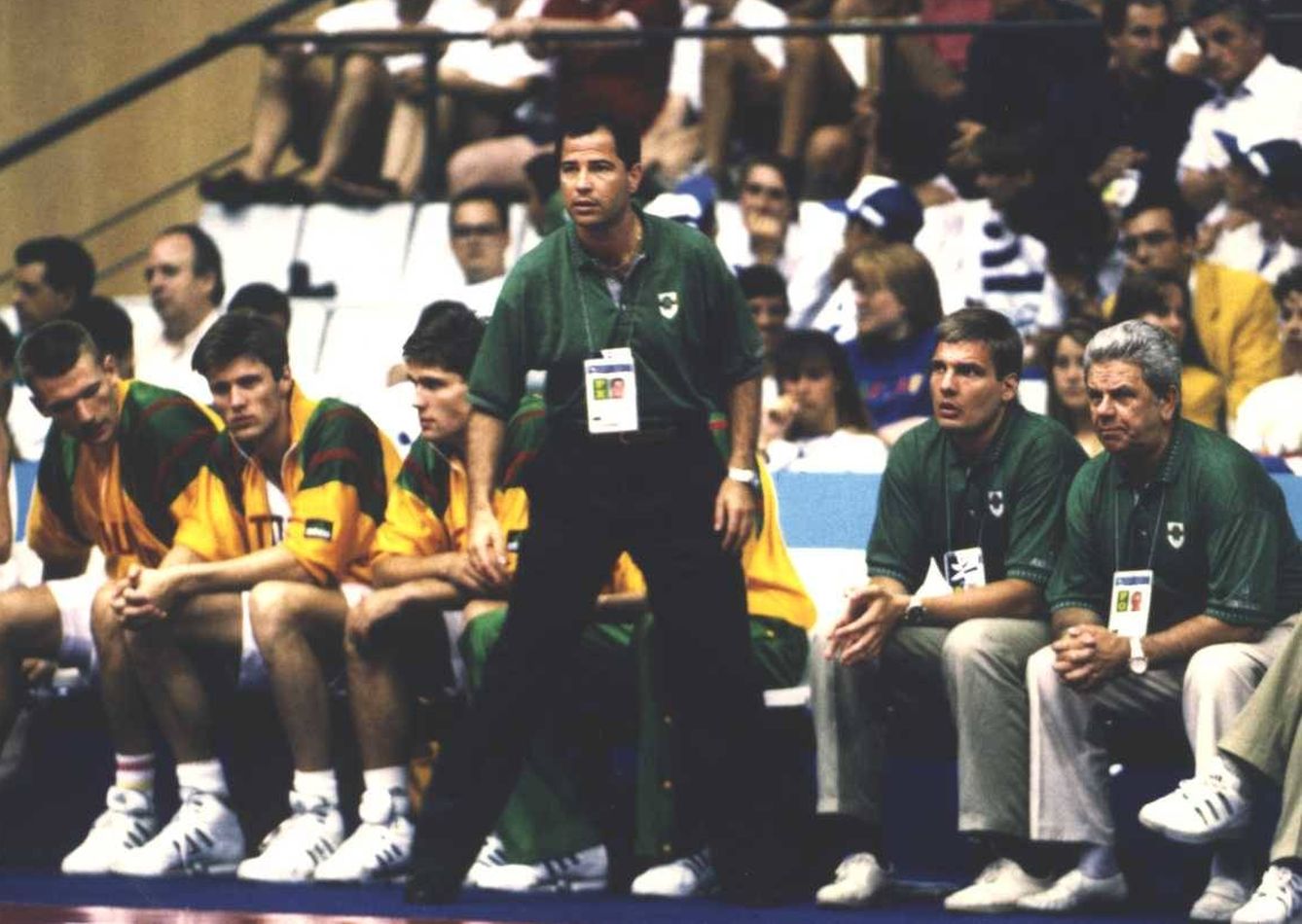 Javier Imbroda, en el staff de la selección Lituana en las olimpiadas de Barcelona 92