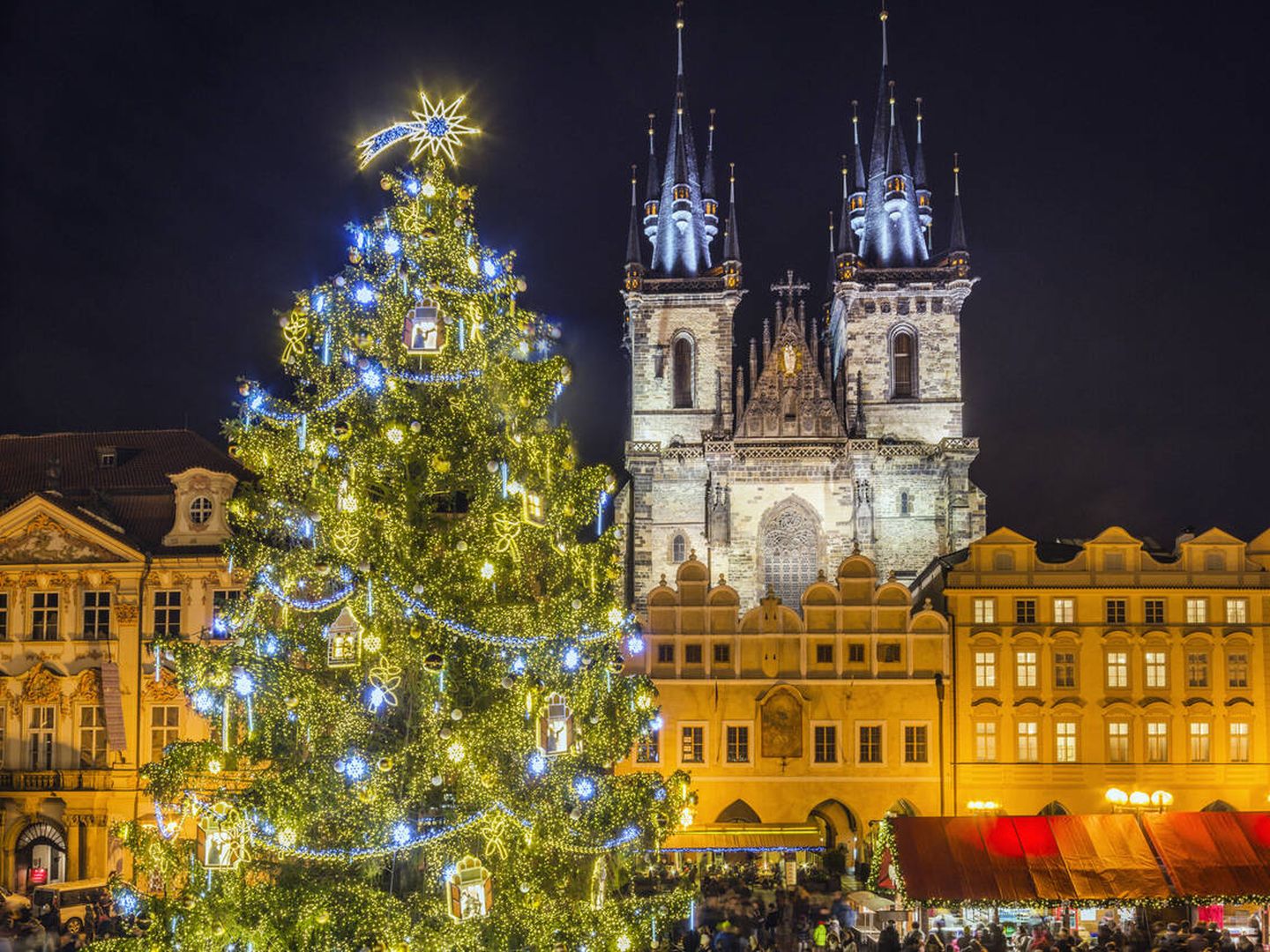 El árbol de Navidad de Praga (iStock)