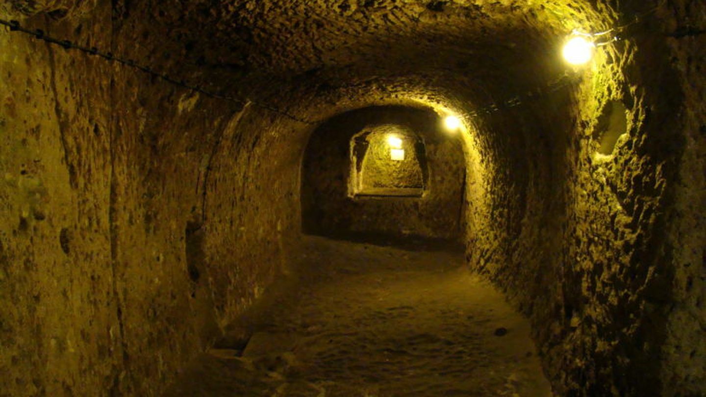 Uno de los pasillos de la ciudad subterranea de Derinkuyu. (Bjørn Christian Tørrissen)