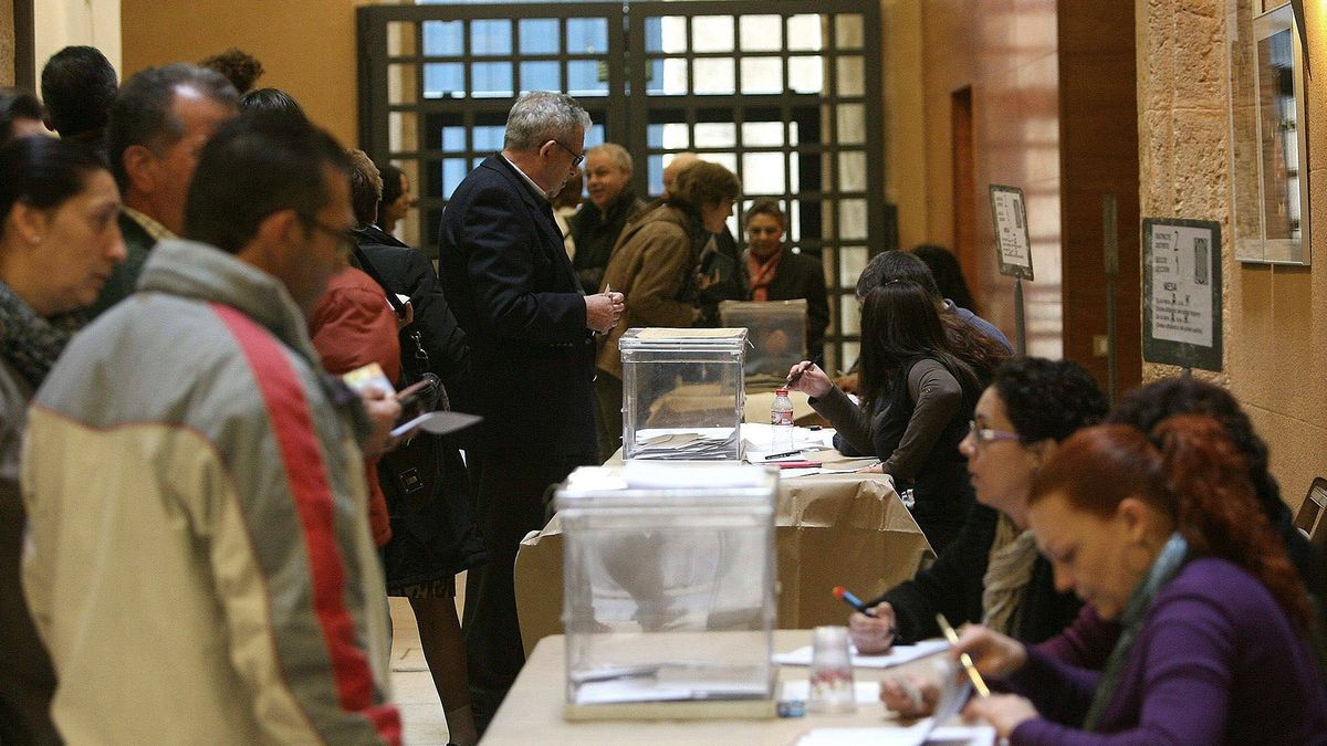 El Gobierno declara no lectivo en Cataluña el día de las elecciones del 21-D 