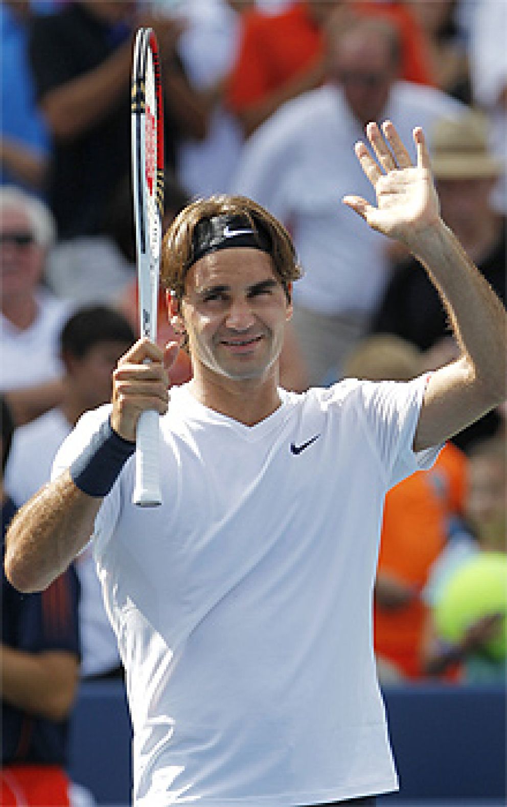Foto: Federer pasa por encima de Djokovic para alzarse con el Masters de Cincinnati